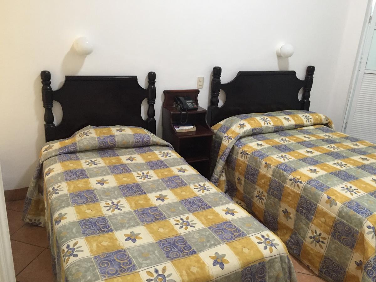 Hotel De Los Banos Pachuca Kültér fotó